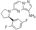 结构式 CAS# 1223404-88-3, 5-[(2R)-2-(2,5-二氟苯基)-1-吡咯烷基]吡唑并[1,5-a]嘧啶-3-胺